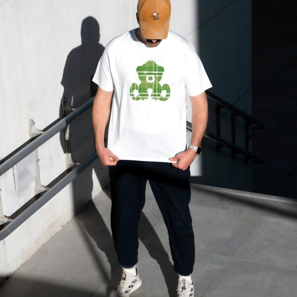 Camiseta Básica Massa Code Chess Monkey - Image 3